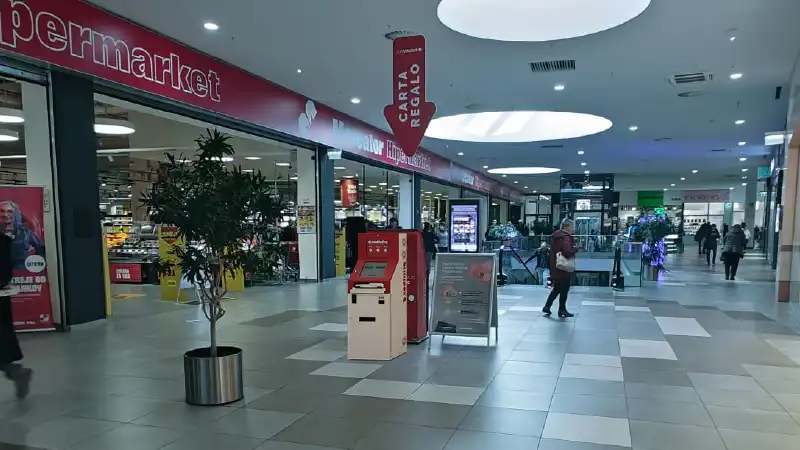 Printbox kiosk at premium location Shopping mall Supernova Nova Gorica